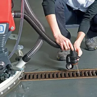 Почистващ автомат за твърди подови настилки Cleanfix RA 605 IBCT CADS