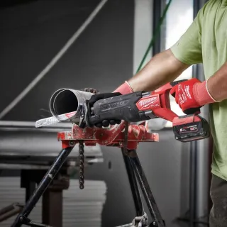 Акумулаторен саблен трион Milwaukee M18 FSZ-0X/ 18 V