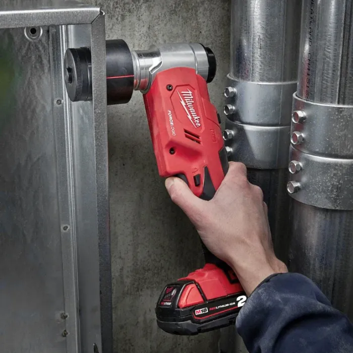 Milwaukee m18 online hkp