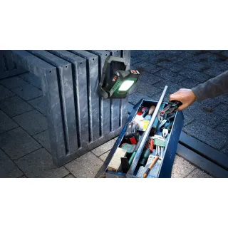 Акумулаторна лампа Bosch UniversalWorkLight 18V-2100/ 18V