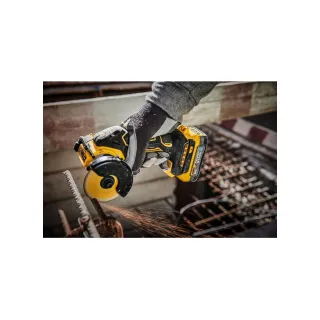 Акумулаторен ръчен циркуляр DeWALT DCS438N/ 18V