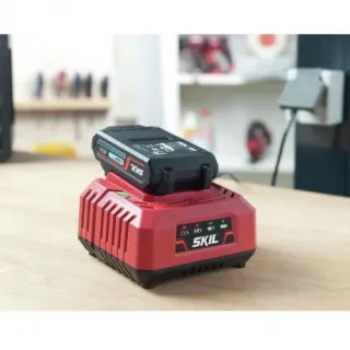 Комплект акумулаторна батерия и зарядно устройство SKIL 3116 AA 