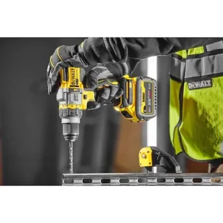 Акумулаторна ударна бормашина Dewalt DCD999N/ 18V